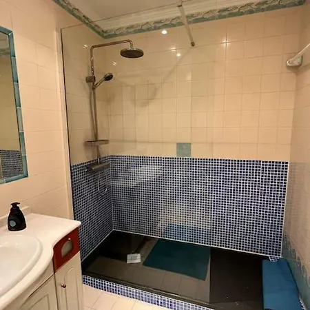 T2 Ocean View House דירה