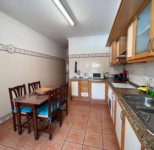 T2 Ocean View House Apartman *